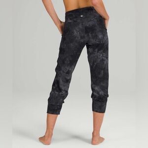 lululemon athletica Black Size 6